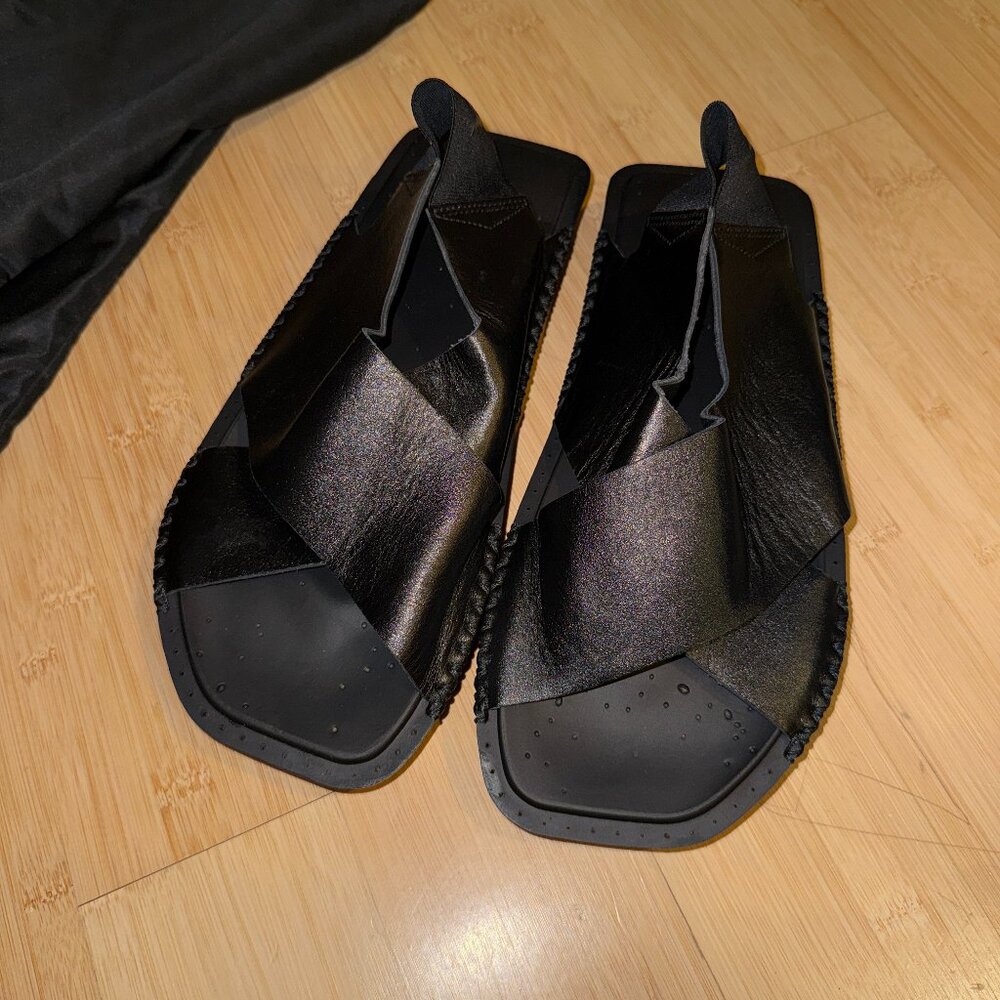 Yohji Yamamoto Y-3 Black Leather Sandals